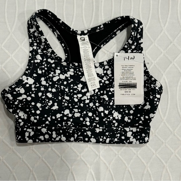 Fabletics Sylvia Sports Bra Black And White Size XXS NWT - Picture 10 of 11